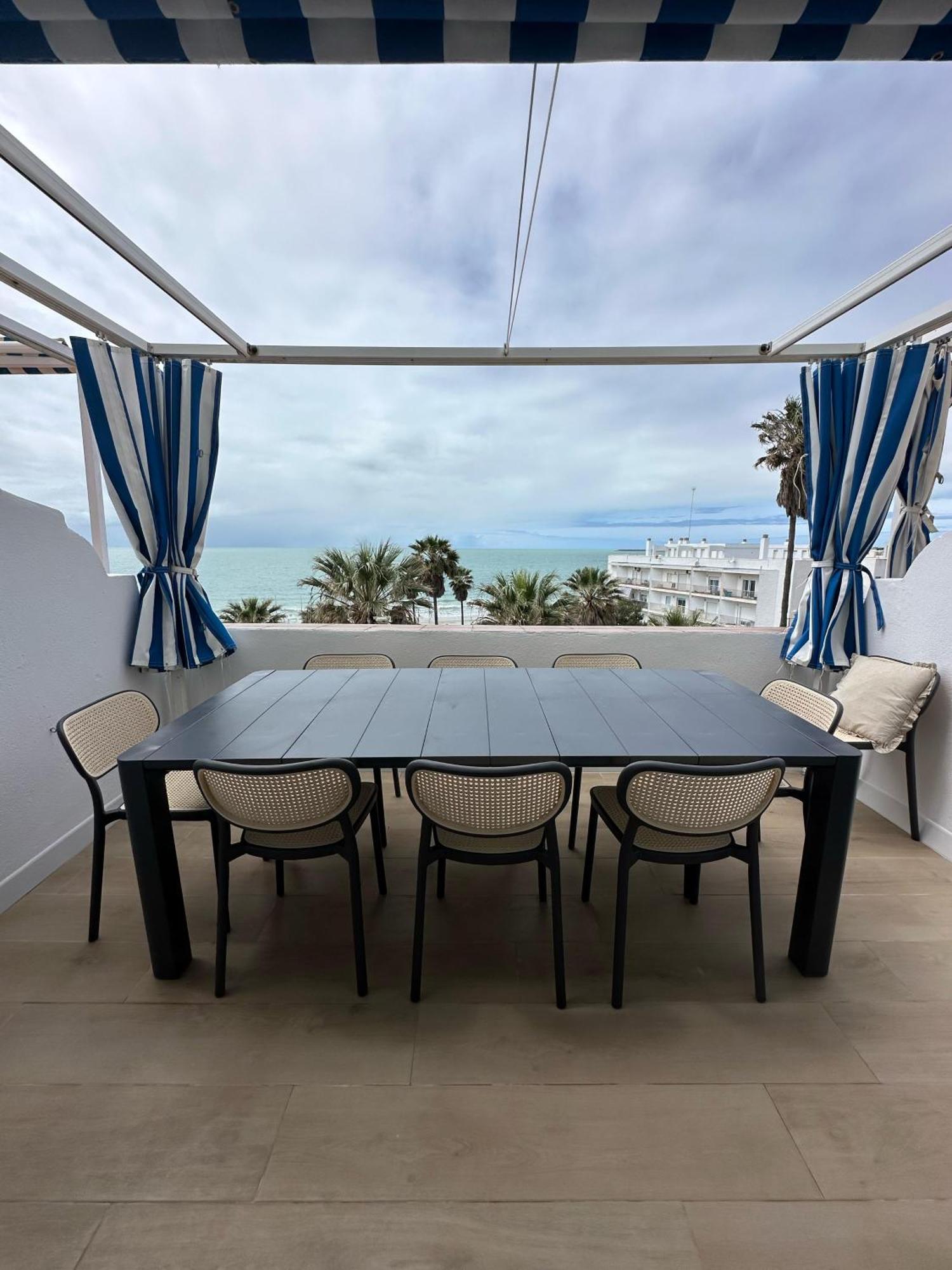 Gatu Villa Mar "Preferente Para Mayores De 25 Anos Y Familias " El Puerto de Santa Maria Bagian luar foto