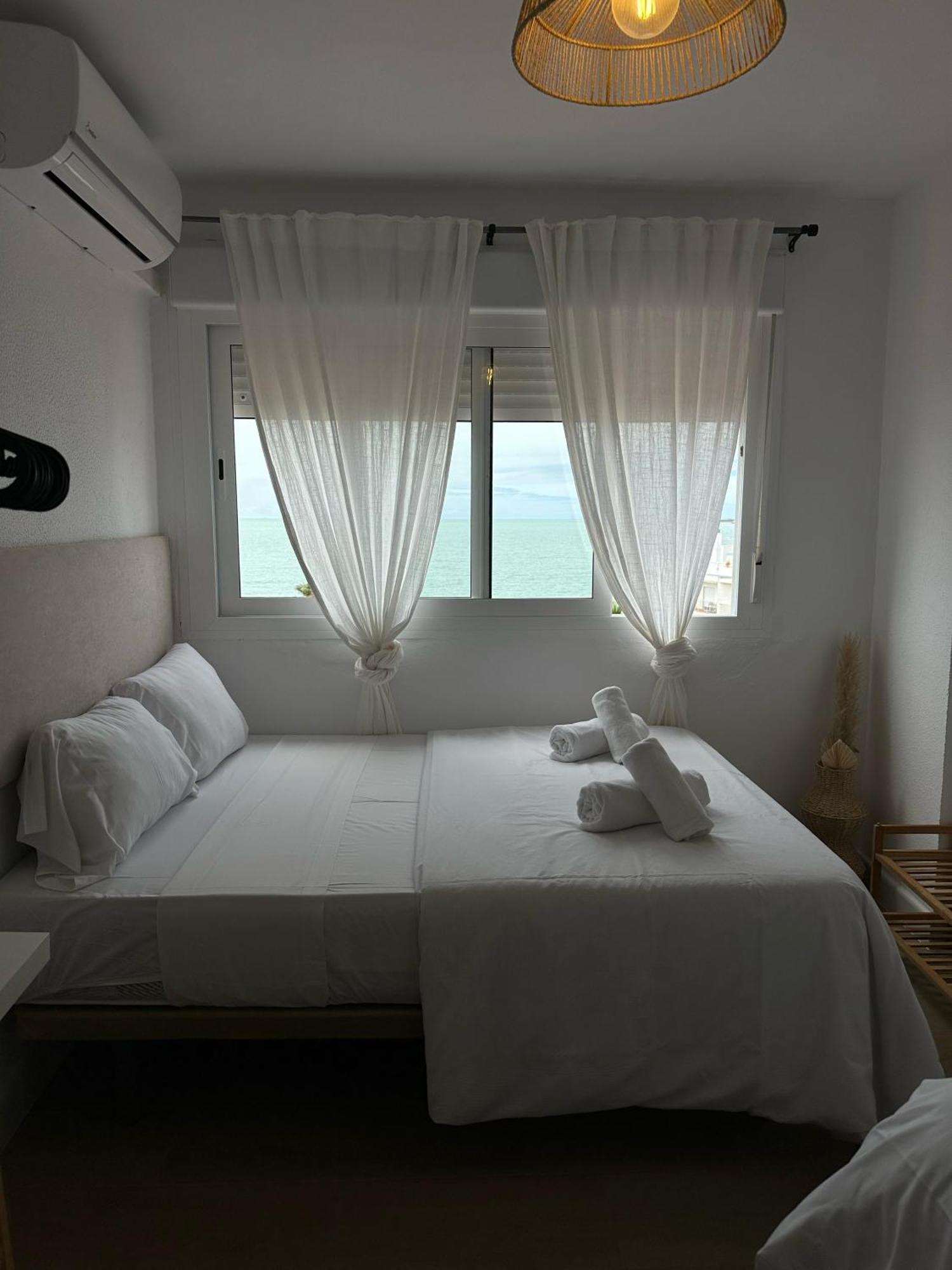 Gatu Villa Mar "Preferente Para Mayores De 25 Anos Y Familias " El Puerto de Santa Maria Bagian luar foto