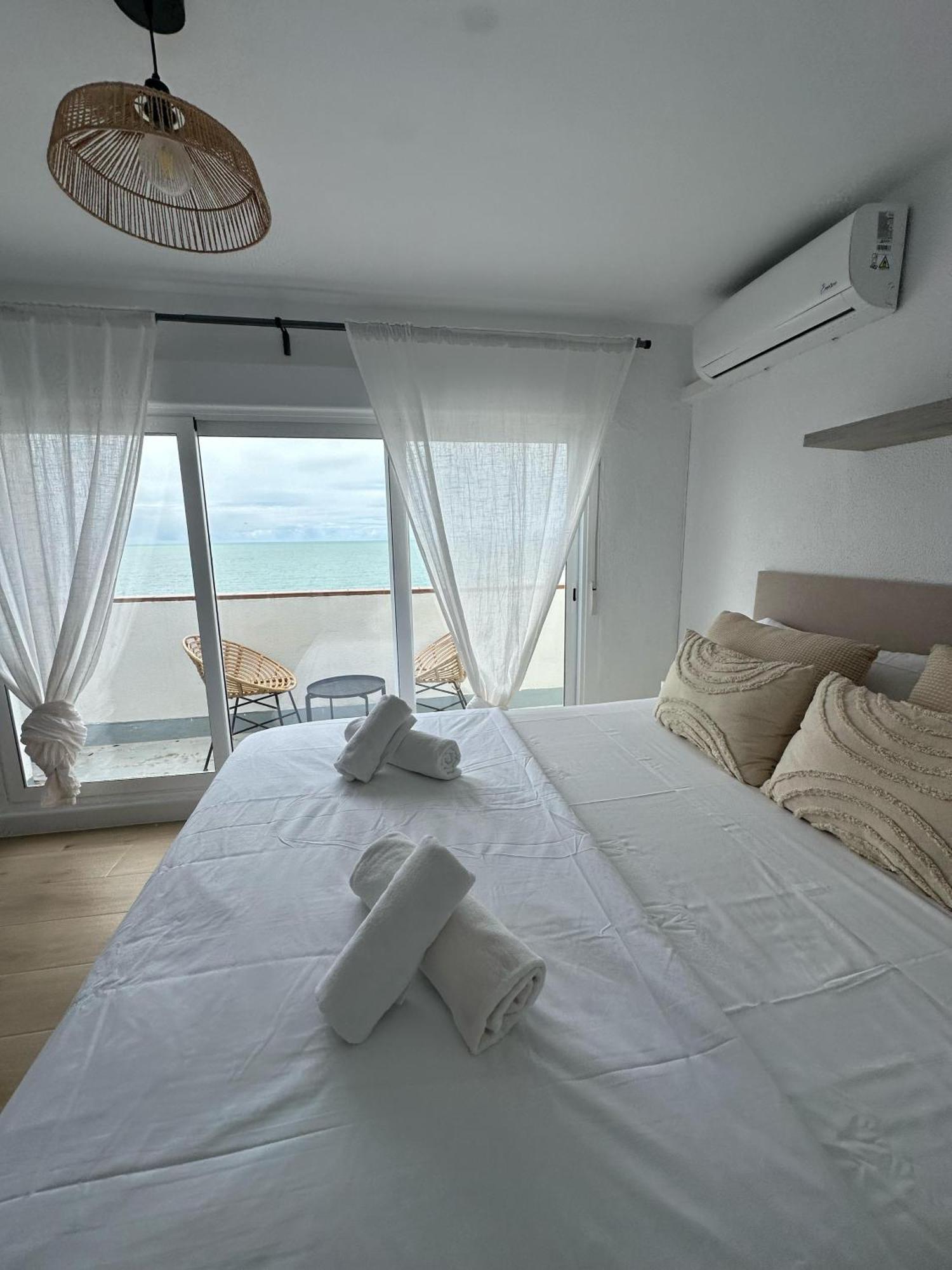 Gatu Villa Mar "Preferente Para Mayores De 25 Anos Y Familias " El Puerto de Santa Maria Bagian luar foto
