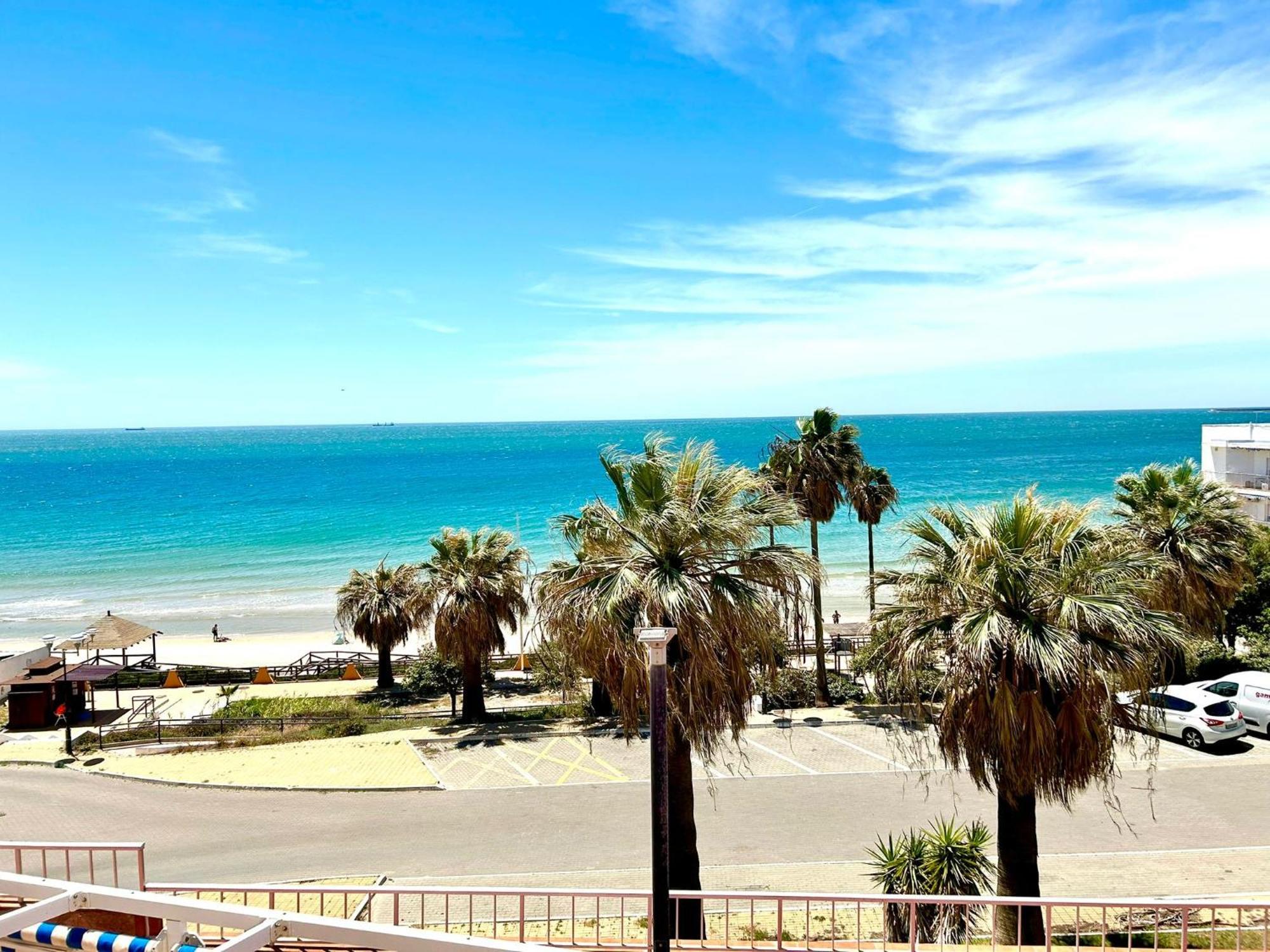 Gatu Villa Mar "Preferente Para Mayores De 25 Anos Y Familias " El Puerto de Santa Maria Bagian luar foto